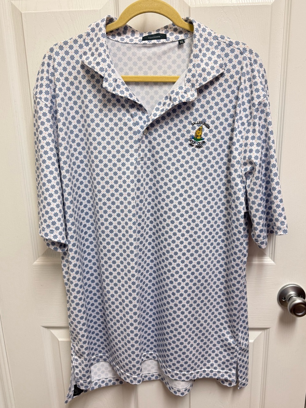 Turtleson Wheel Pattern Polo - Picture 2 of 11